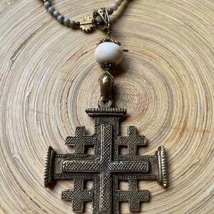 Semi -precious stone and metal Amy Kahn Russel Necklace